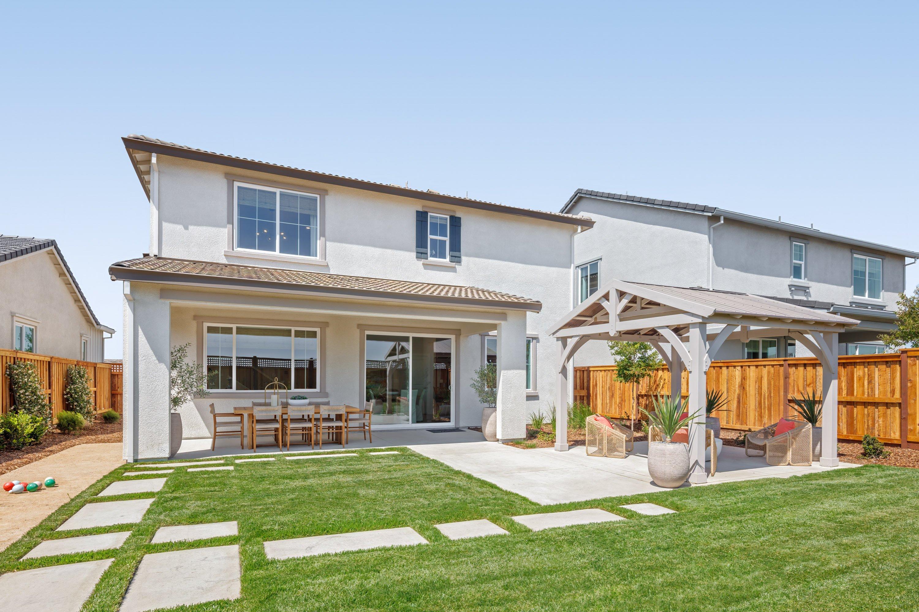 Welcome to the Bridgeway at River Islands Neighborhood